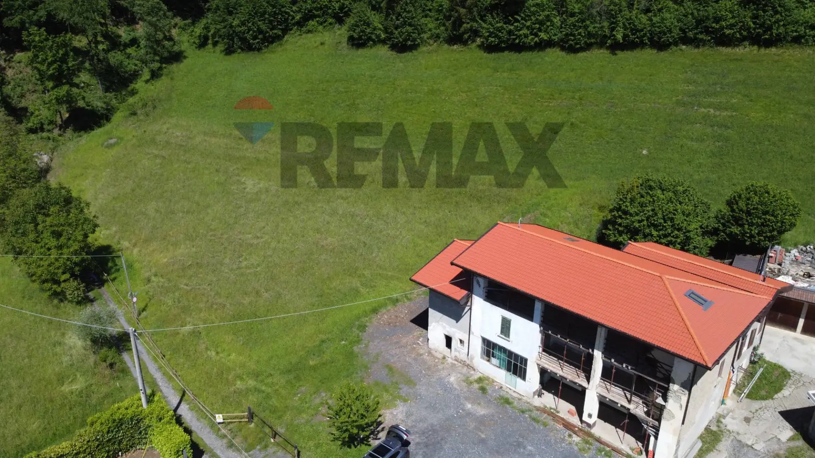 Cascina/Casale in Vendita a Endine Gaiano