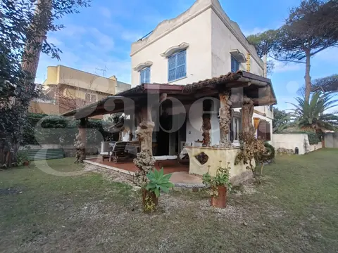 Appartamento in Via Ardeatina 297, Anzio (RM)