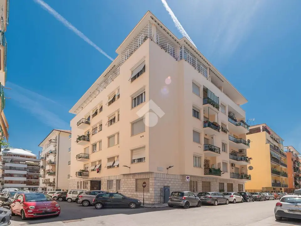 Quadrilocale in vendita a Roma