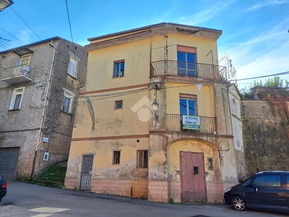 2-Zimmer-Haus zum Kauf in Mercato San Severino