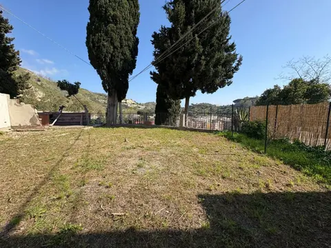 Terreno in Via Pietro Castelli 372, Messina (ME)