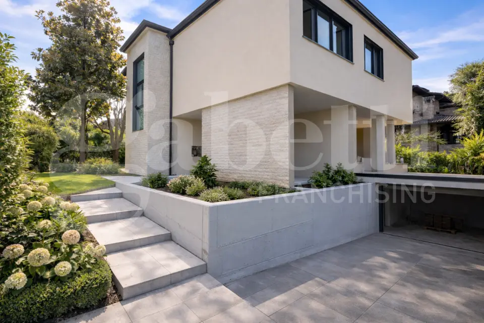 Villa in Strada Bellaria  80, Modena (MO)