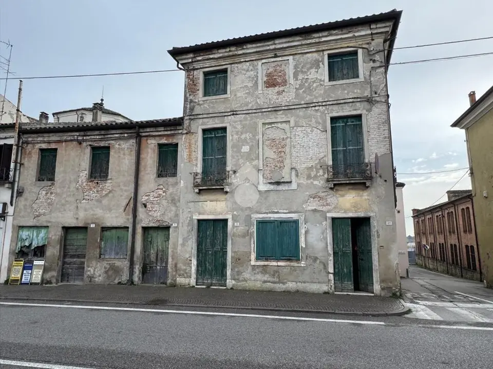 Casa semindipendente in vendita a Battaglia Terme