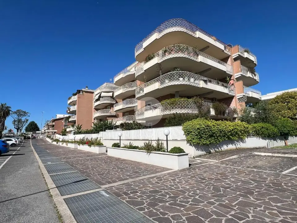 Trilocale in vendita a Roma