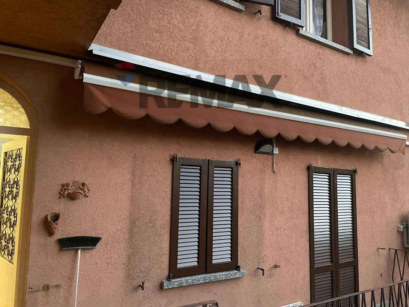 Appartamento in Vendita a Caprino Bergamasco