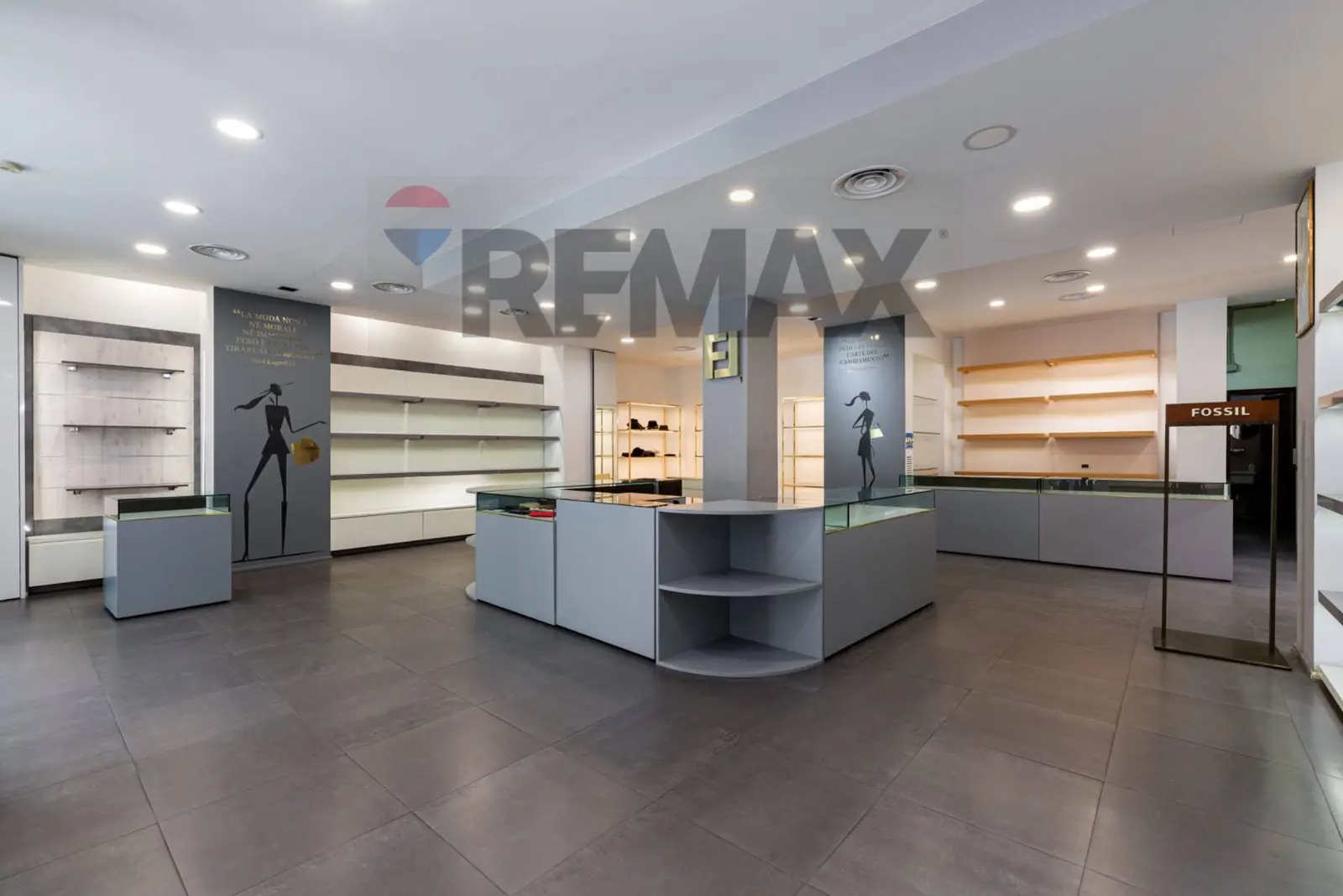 Locale Commerciale in Affitto a Monterotondo