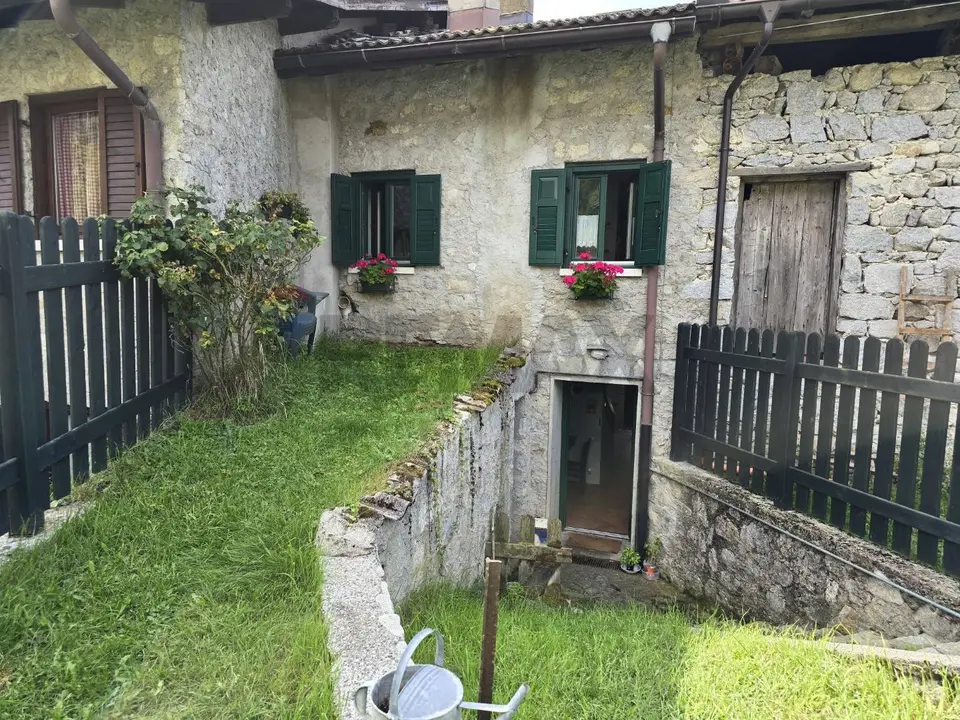 Casa Semindipendente in Vendita a Pieve Tesino