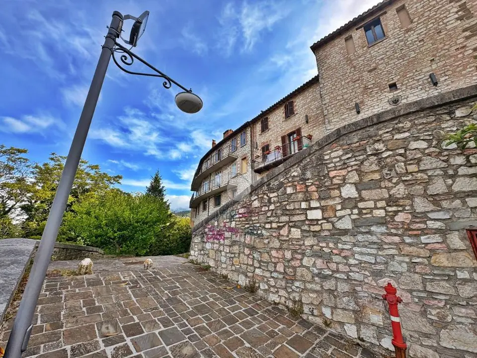 Casa semindipendente in vendita a Gualdo Tadino