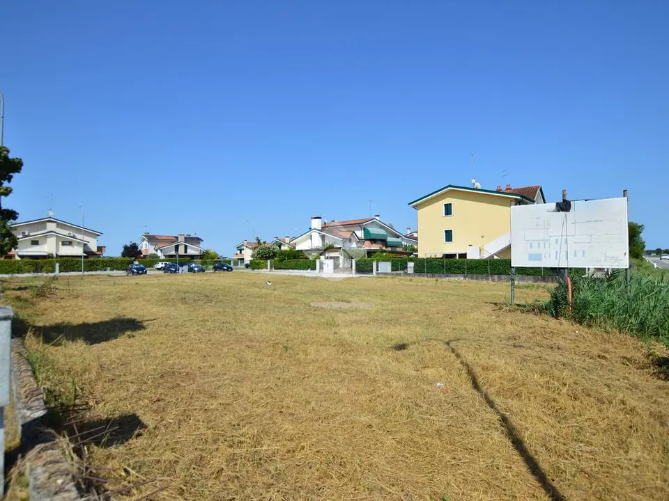 Ter. residenziale in vendita a San Donà Di Piave