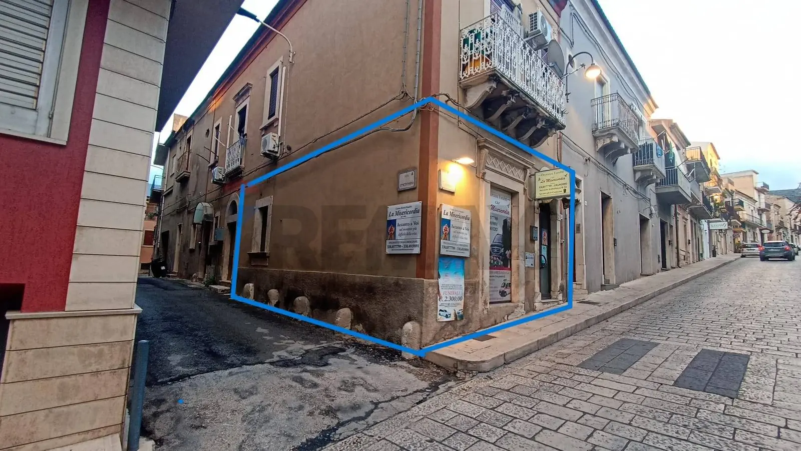 Negozio in Vendita a Comiso