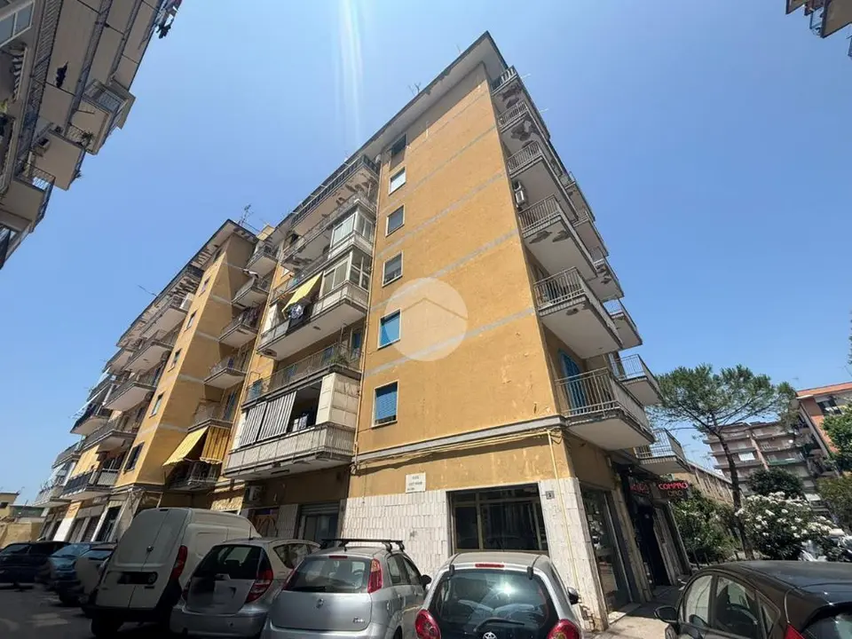 Trilocale in vendita a Napoli
