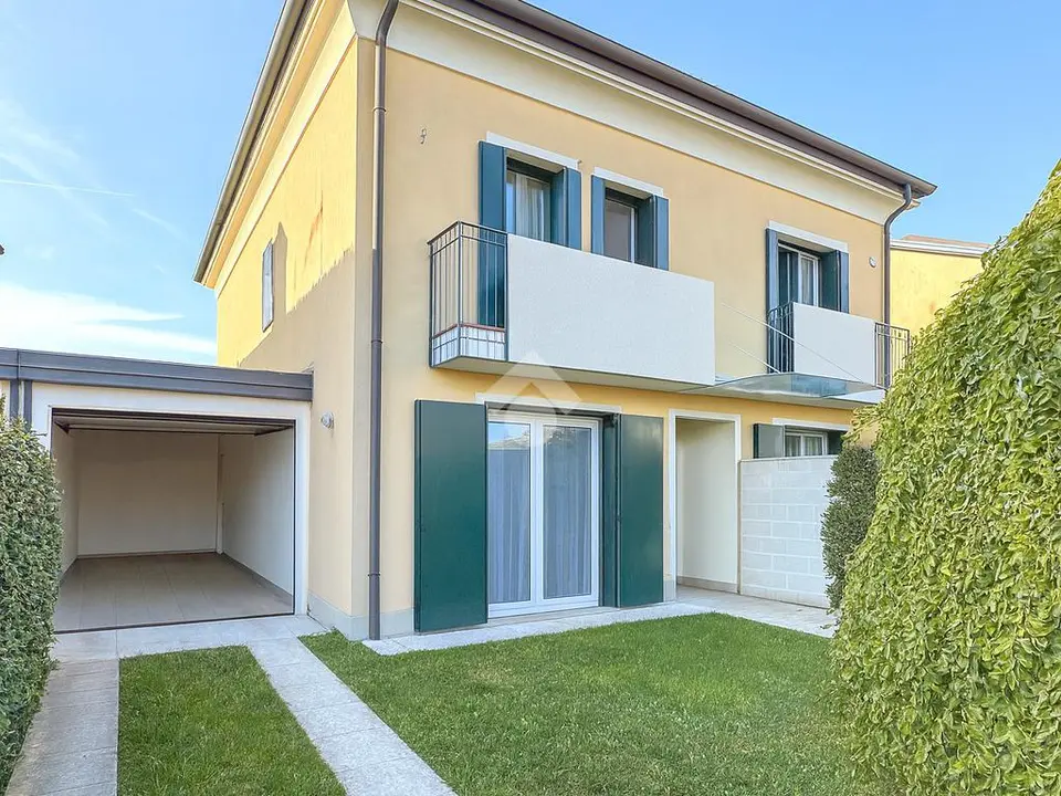 Bifamiliare in vendita a Piazzola Sul Brenta