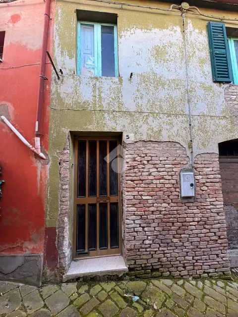 Casa semindipendente in vendita a Fabriano