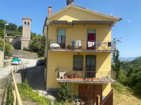 Appartamento in FRAZIONE DI FOGLIANO, Spoleto (PG)