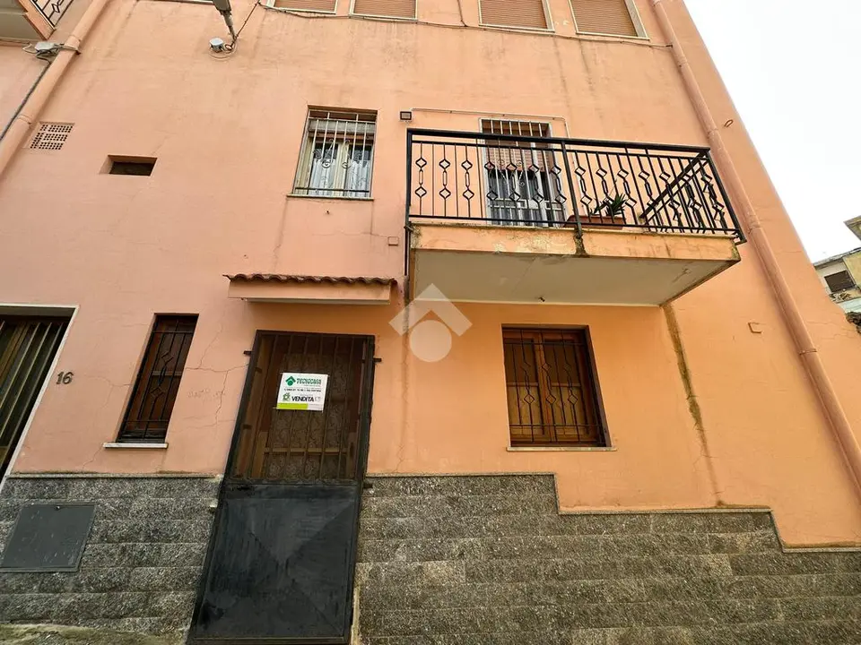 Bilocale in vendita a Reggio Di Calabria
