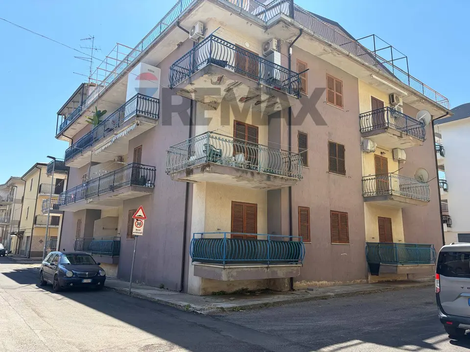 Appartamento in Vendita a Corigliano-Rossano