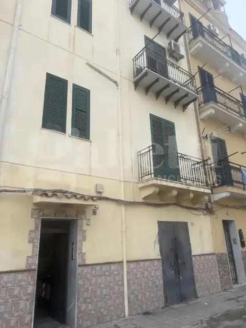 Appartamento in Via Nicolò Spedalieri, Palermo (PA)