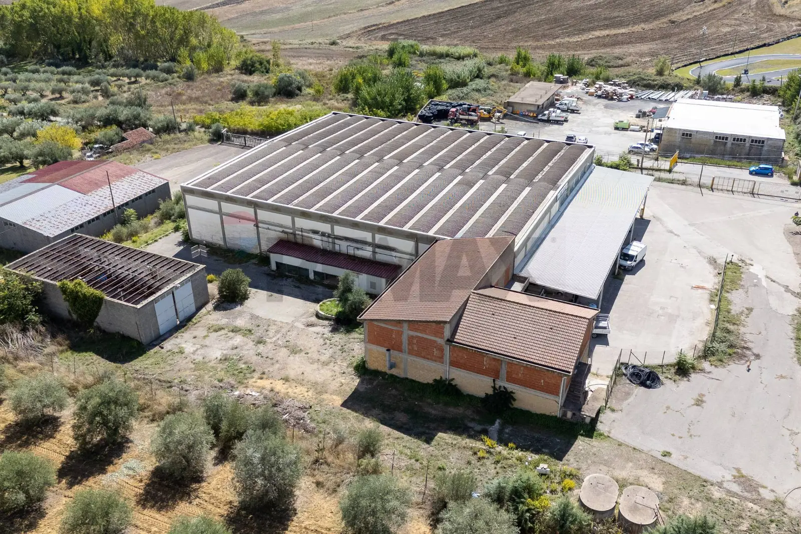 Capannone Industriale in Vendita a Piazza Armerina